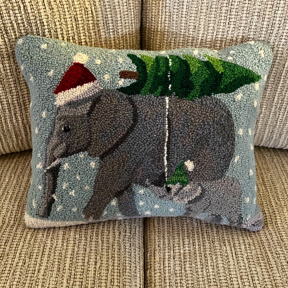 13” x 17” hooked crewel 100% wool winter elephant & baby throw pillow